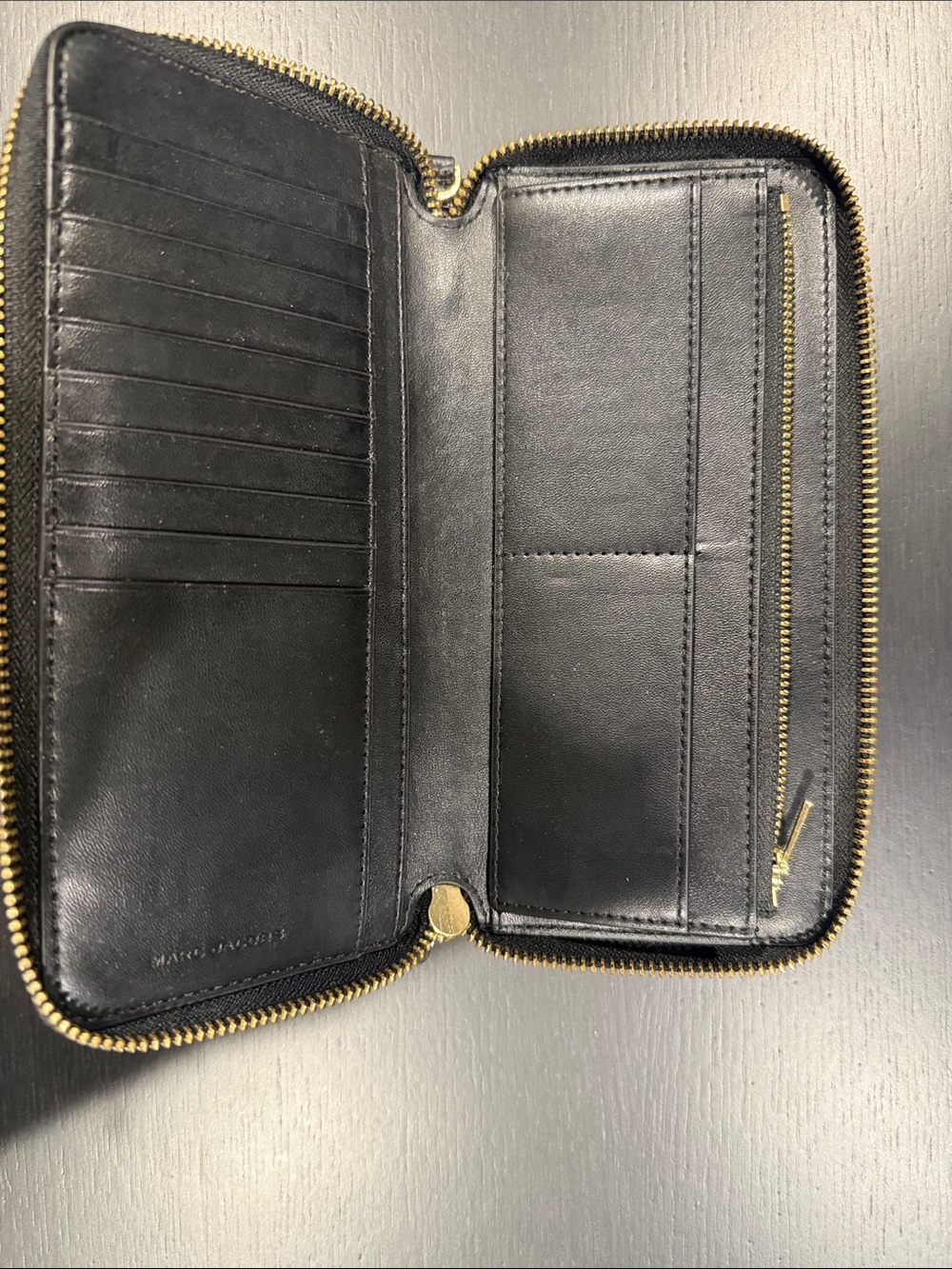 Marc Jacobs Black Pebbled Leather Tote Bag with wallet - Picture 6 of 7